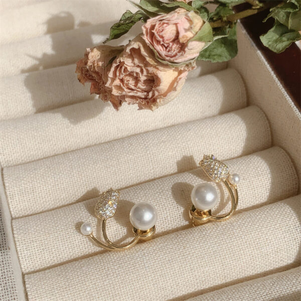 Winter Rose Earrings - Image 4