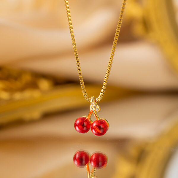 Winter Berry Love Necklace - Image 2