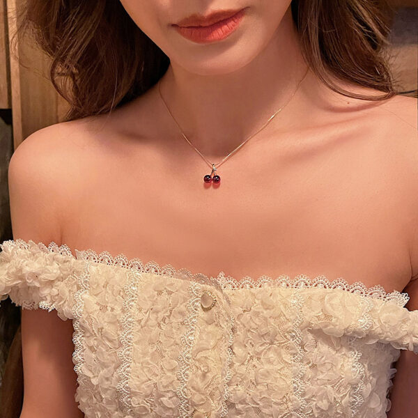 Winter Berry Love Necklace - Image 5