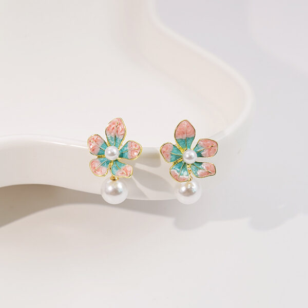 Beach Girl Earrings - Image 3