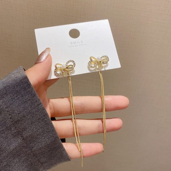 Knot & Glow Earrings - Image 2
