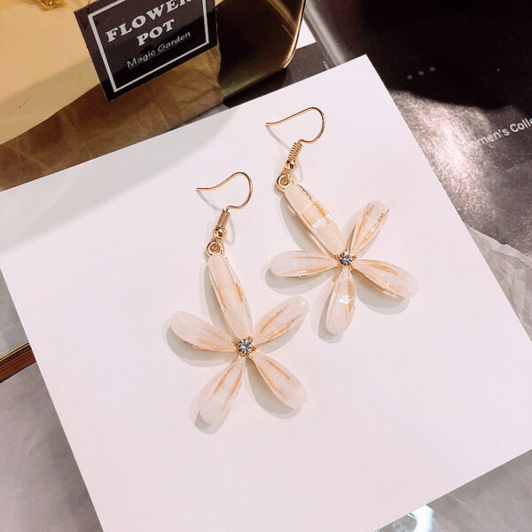 Petal Perfection Earrings