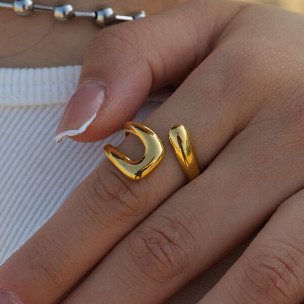 Twist of Glam Anti Tarnish Ring - Image 2