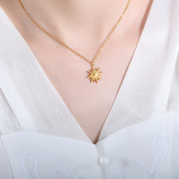 Sunshine Aura Necklace - Image 3