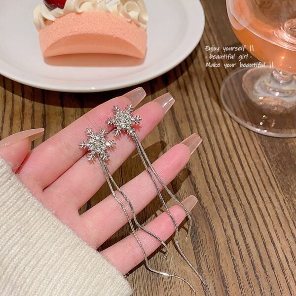 Twinkling Tails Earrings - Image 6