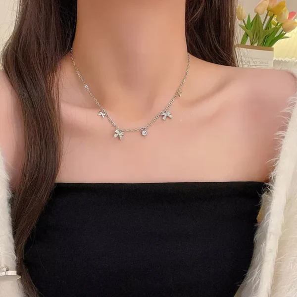 Bow bling Cute Necklace - Image 3