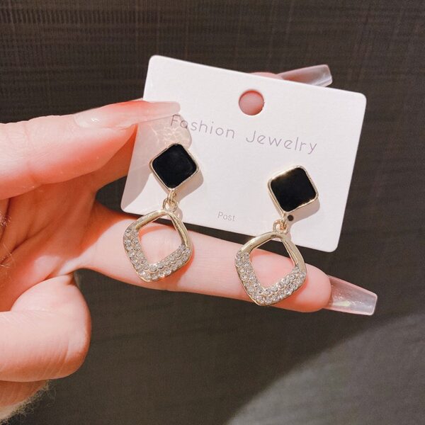 Monochrome Muse Earrings - Image 4