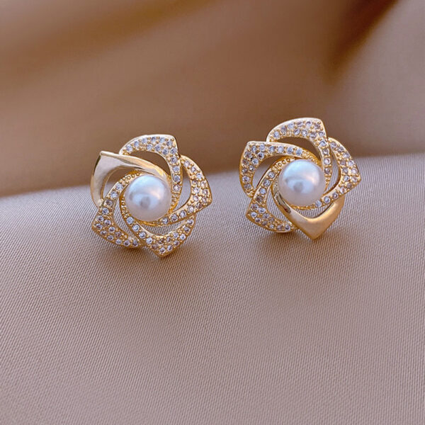 Flower Grace Earrings