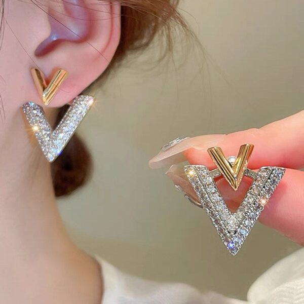 Victorious Queen Earrings