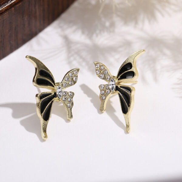 Noir Papillon Earrings - Image 3