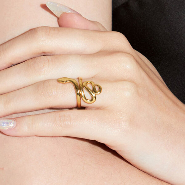 Nagini Anti Tarnish Ring - Image 3