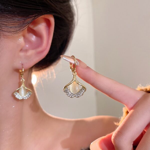 Amara Bloom Earrings