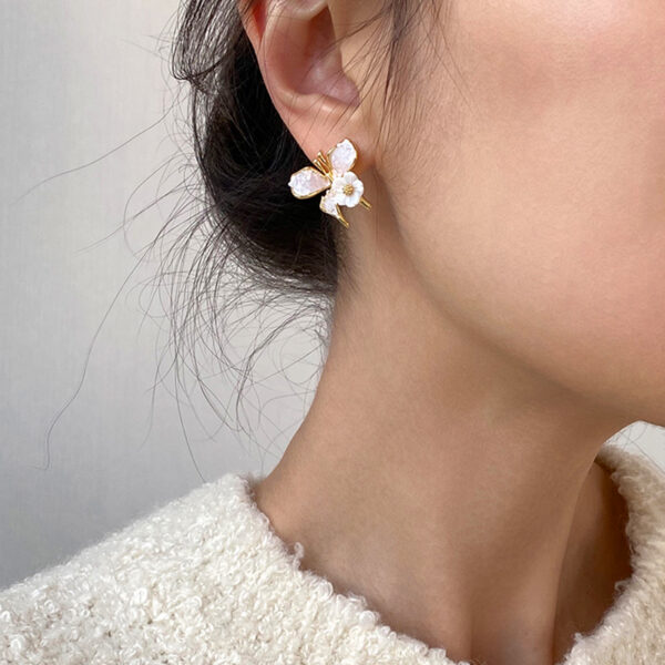 Dreamy Butterfly Earrings - Image 4