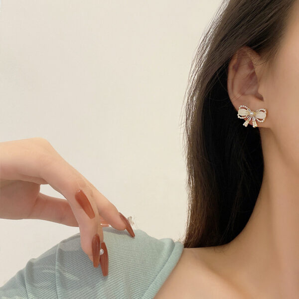 Seraphelle Beauty Earrings - Image 4