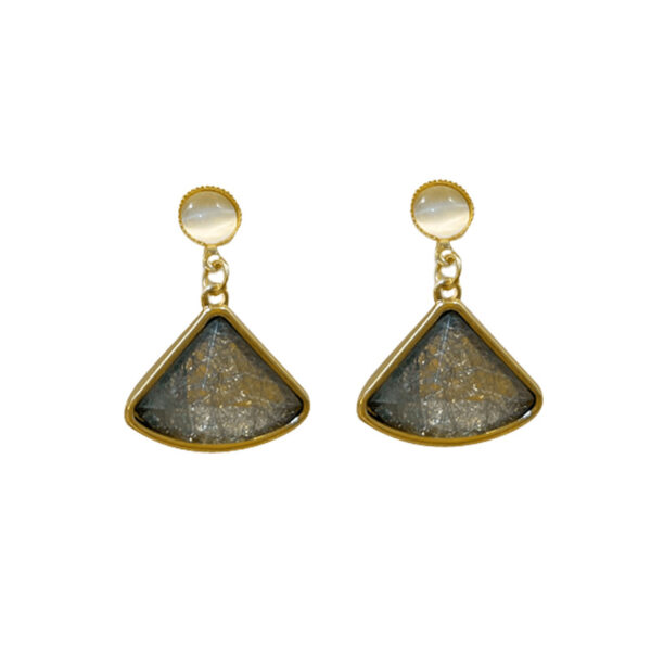 Trizelle Drop Earrings - Image 2