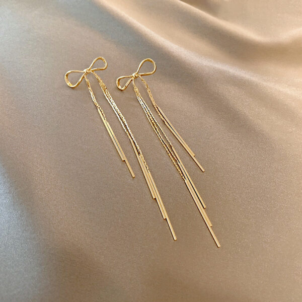 Golden Classy Bow Earrings - Image 3