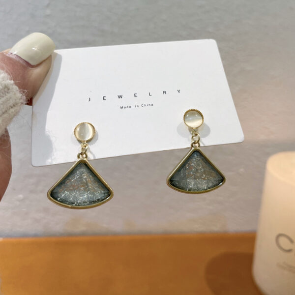 Trizelle Drop Earrings - Image 3