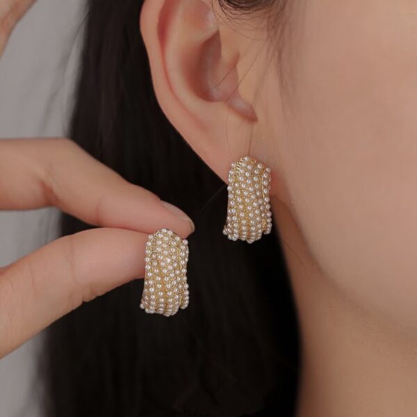 Wave Of Pearls Earrings - Image 2