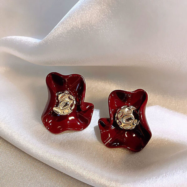 Ruhani Rouge Earrings - Image 2
