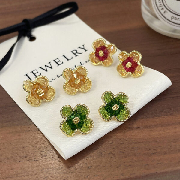 Amber Flower Earrings