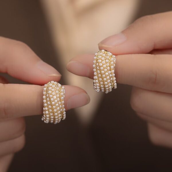 Wave Of Pearls Earrings