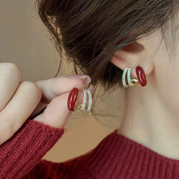 The Red Claw Earrings - Image 3
