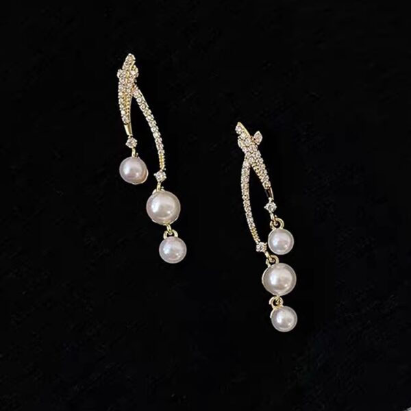 Saheba Noor Earrings - Image 4