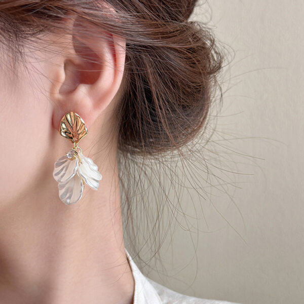 Reina Mist Earrings - Image 5