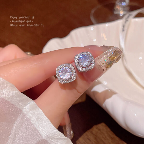 Blissful Memories Earrings