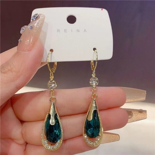 Green Paradise Earrings - Image 2