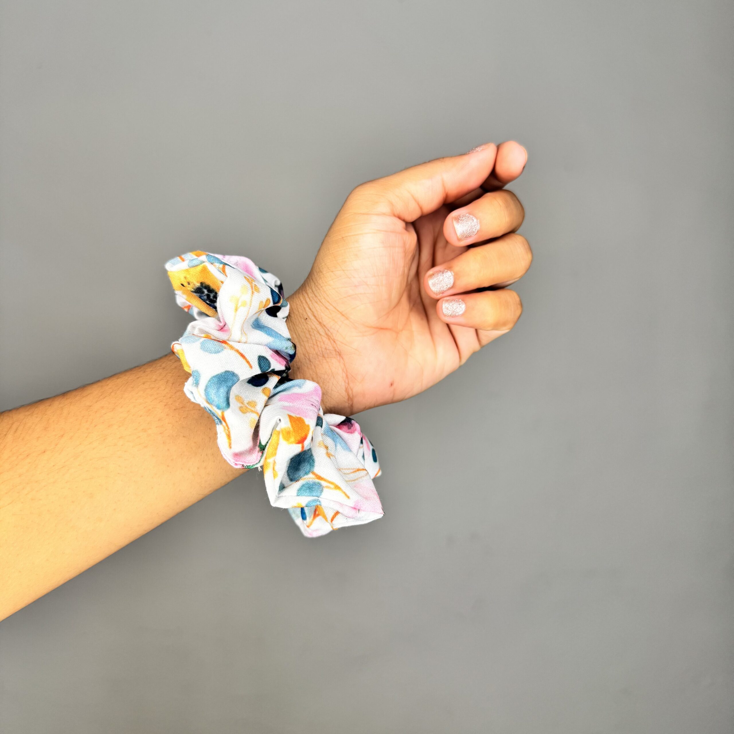 Birthday Beauty Scrunchie - Image 3
