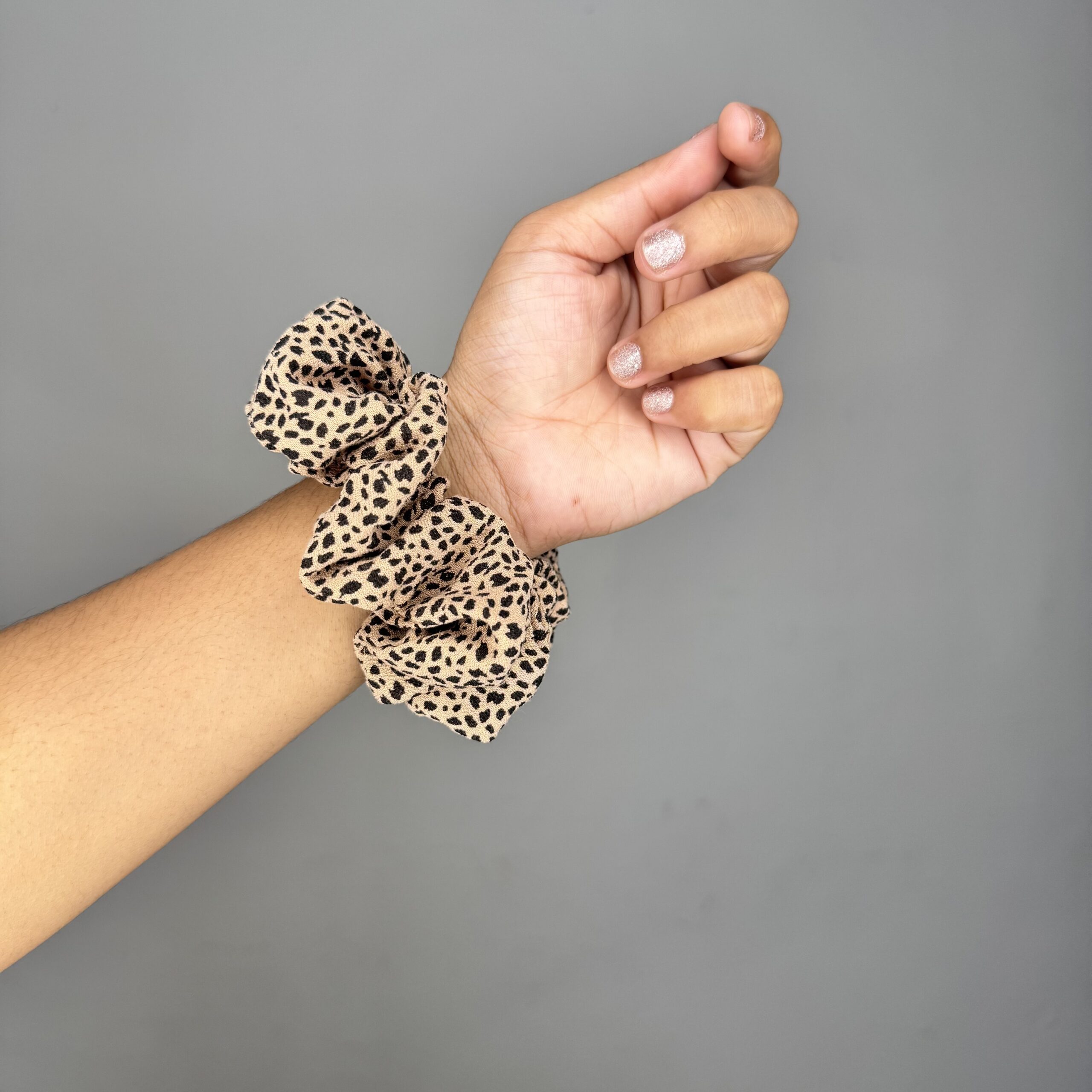 Cocoa Leopard Scrunchie - Image 3