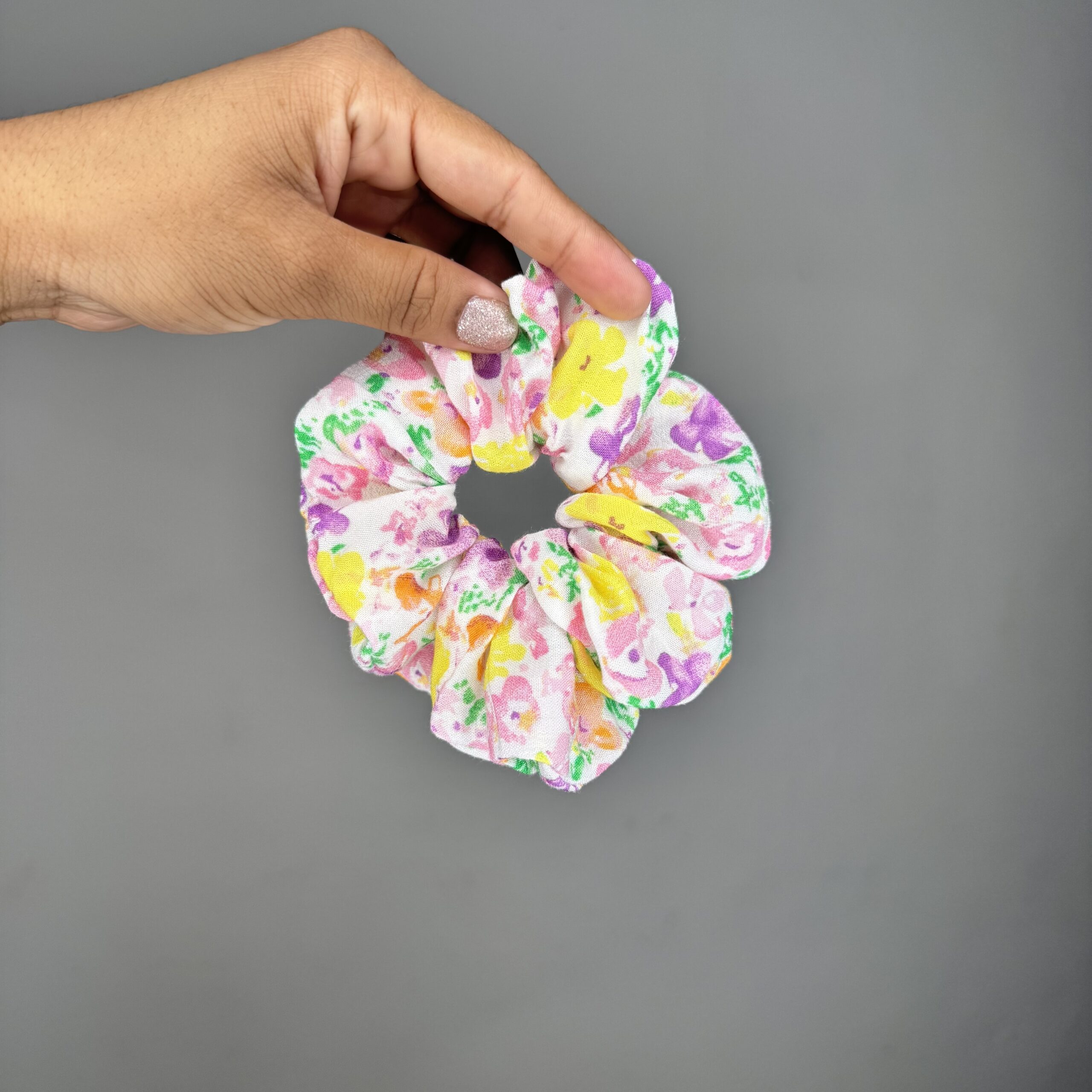 Flower Field Scrunchie - Image 3